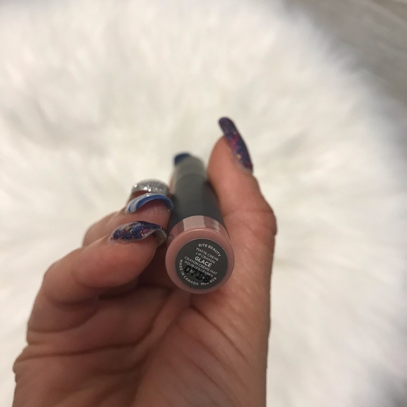 Bite Beauty Mini Matte Creme Lip Crayon “Glace” - Picture 2 of 2